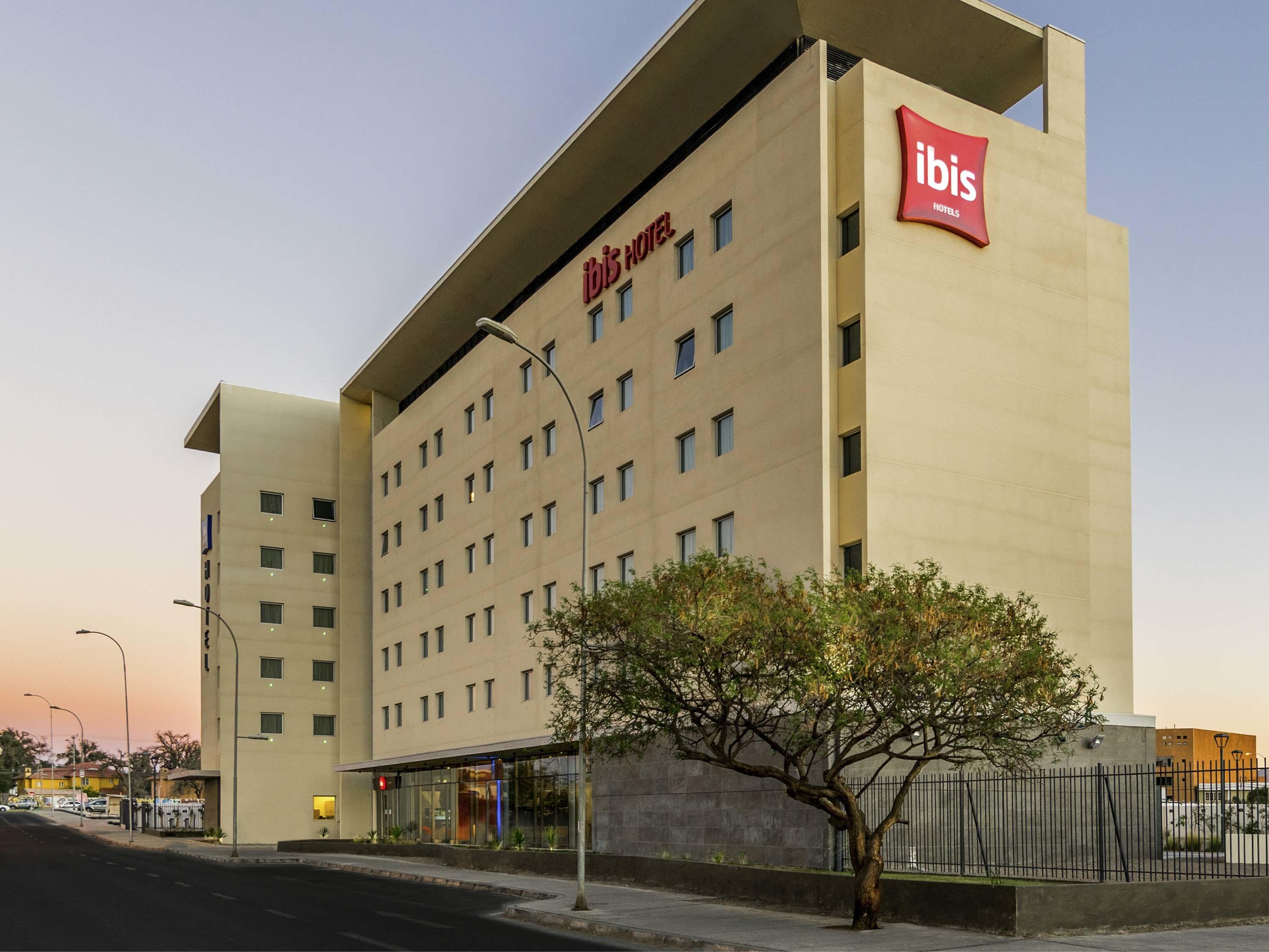 Ibis Calama Kültér fotó